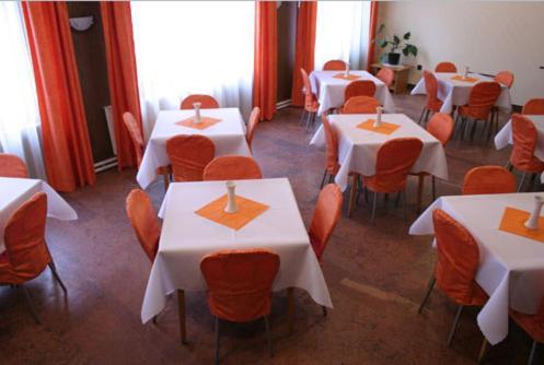 Vadregeny Panzio Bed & Breakfast Strigoniu Exterior foto