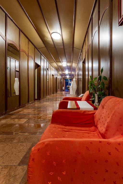 Vadregeny Panzio Bed & Breakfast Strigoniu Exterior foto